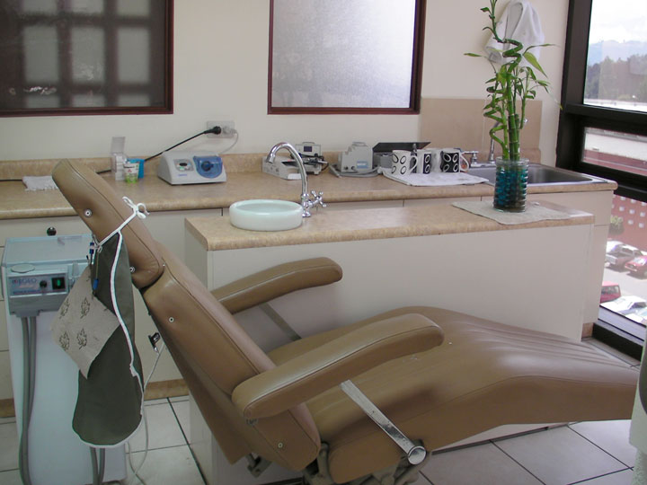 Guatemalan Dentist Dr. Carlos Jacobs